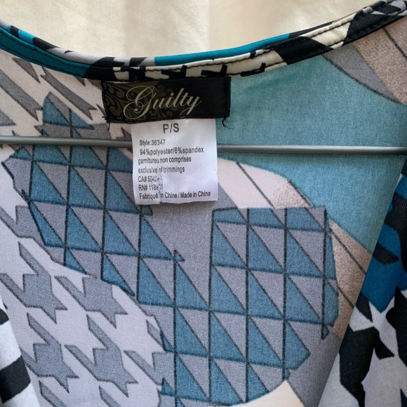 GUILTY Small Abstract pattern print Casual Blouse - Picture 4 of 4